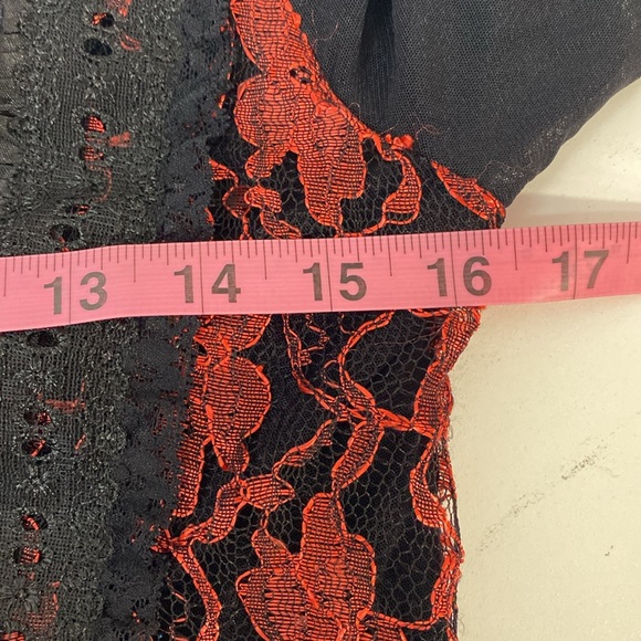 Pretty Angel Punk Goth Halloween Witchy Lace Top Red/Black Size Large - Picture 6 of 9